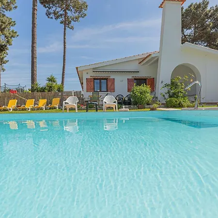 Whiteloft Pool Lounge Villa Corroios