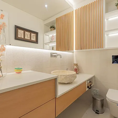 Whiteloft Pool Lounge Corroios