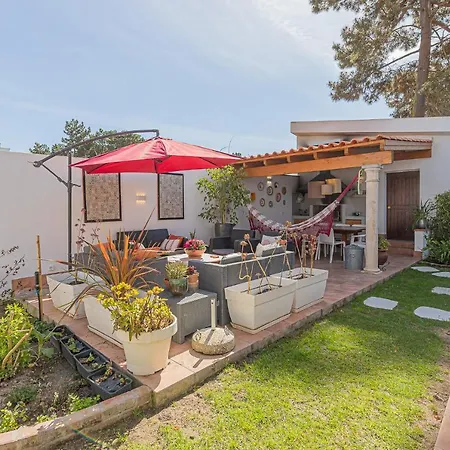 Whiteloft Pool Lounge Villa Corroios
