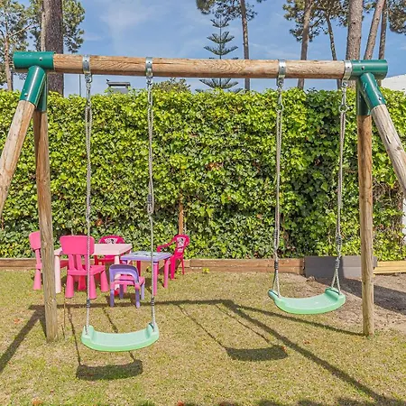 Whiteloft Pool Lounge فيلة