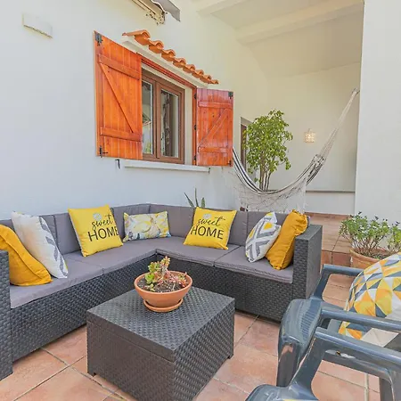 Whiteloft Pool Lounge Villa
