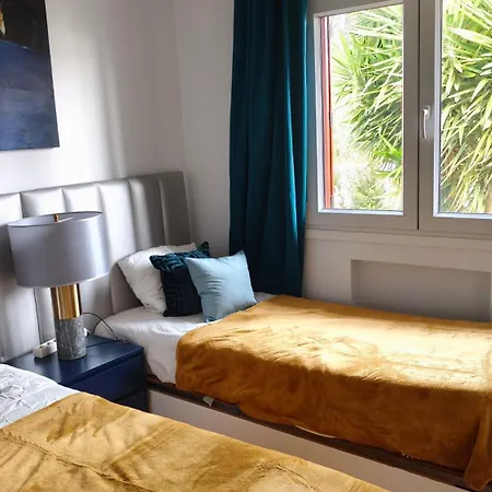 Villa Whiteloft Pool Lounge Corroios