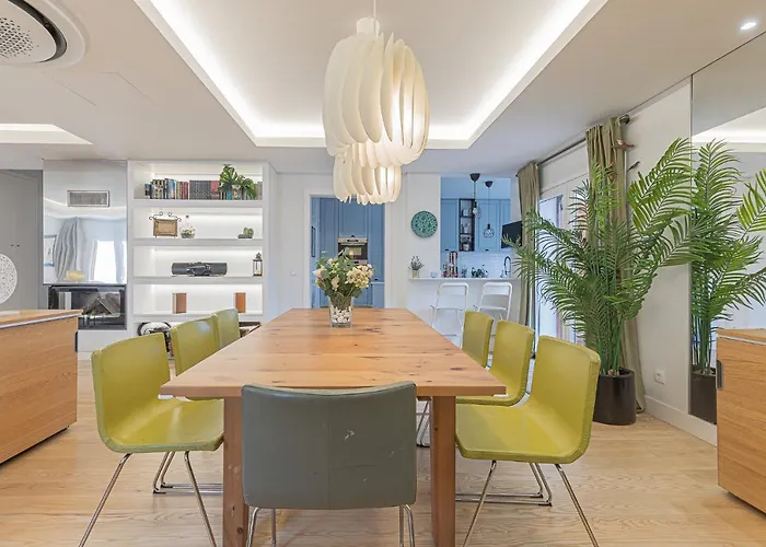 Vila Whiteloft Pool Lounge