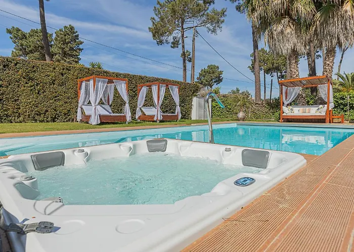 Vila Whiteloft Pool Lounge Corroios