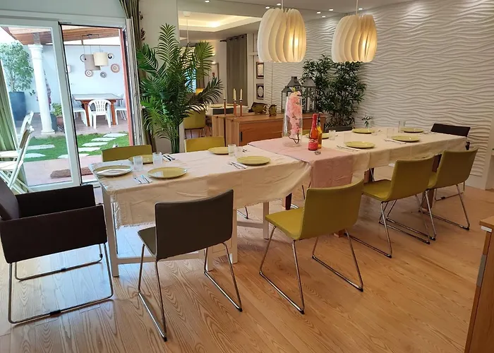 Whiteloft Pool Lounge * Corroios